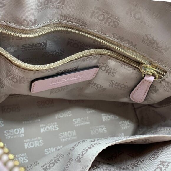 Michael Kors Pink Dome Crossbody / Shoulder Bag Small - Picture 11 of 13